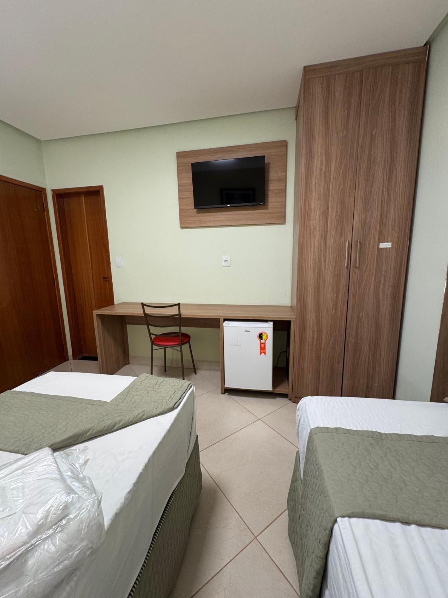 Domus Hotel Trindade Canaa Dos Carajas Eksteriør bilde
